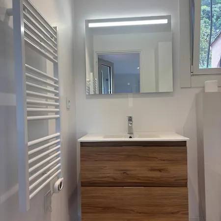 Shangri-la - Calme - Confort - Vue - Pkg - Wifi Maison d'hôtes Menton