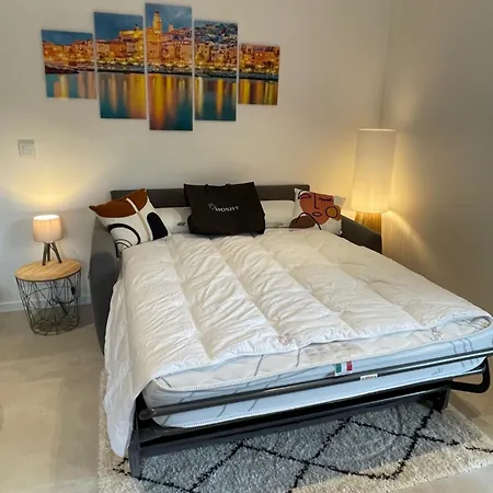Shangri-la - Entree & Terrasse Privatives - Vue - Parking Menton